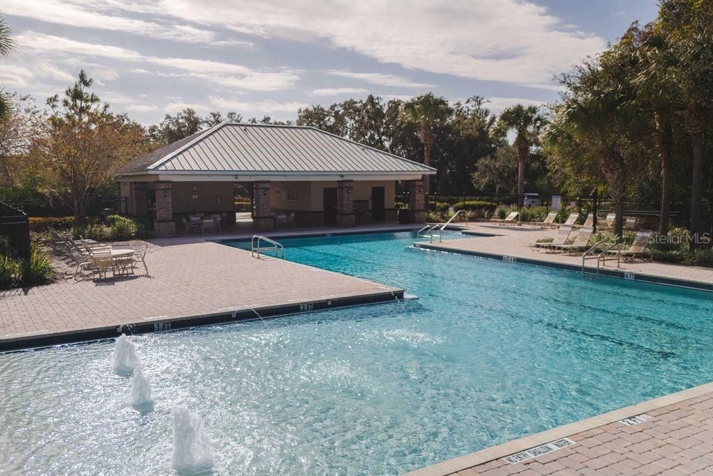 For Rent: $2,800 (3 beds, 2 baths, 1554 Square Feet)