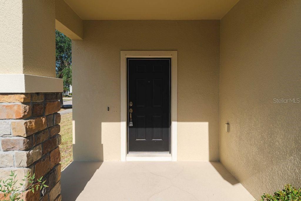 For Rent: $2,800 (3 beds, 2 baths, 1554 Square Feet)