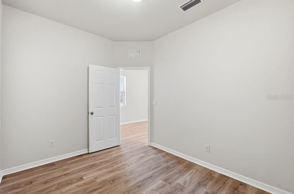 For Rent: $2,800 (3 beds, 2 baths, 1554 Square Feet)