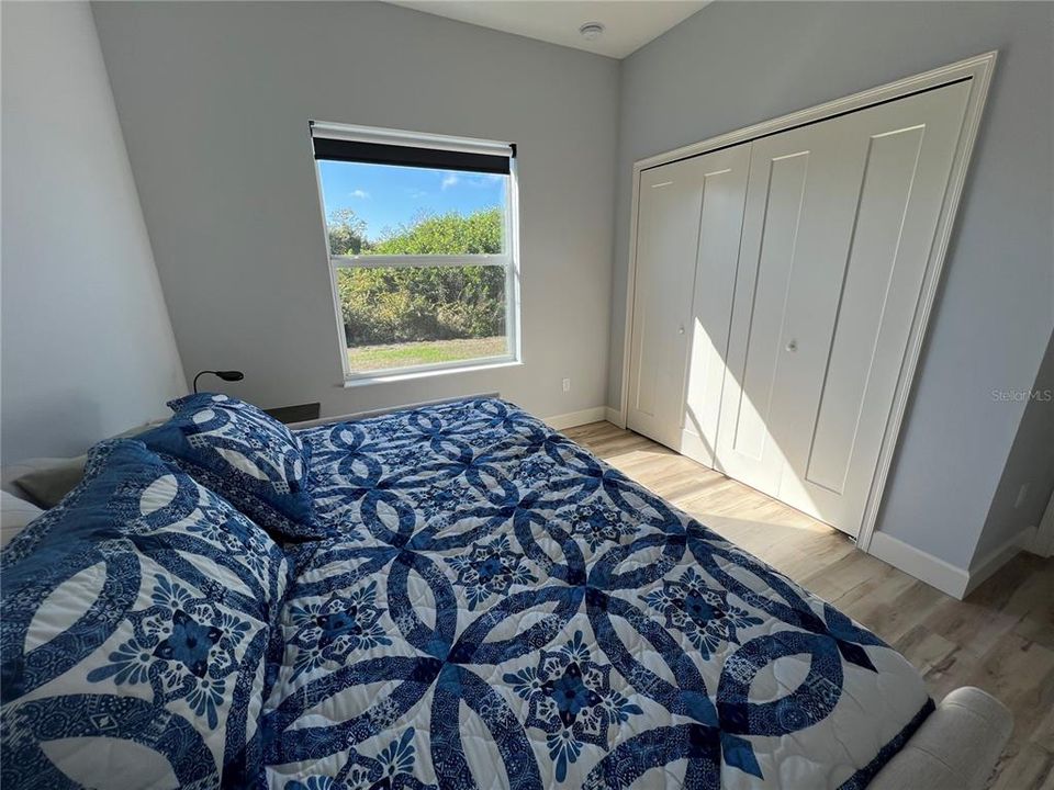 For Sale: $419,900 (3 beds, 2 baths, 1553 Square Feet)