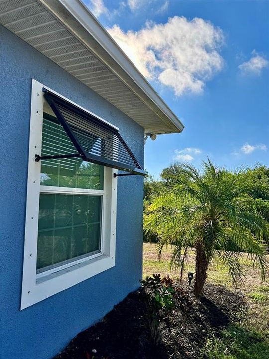 For Sale: $419,900 (3 beds, 2 baths, 1553 Square Feet)