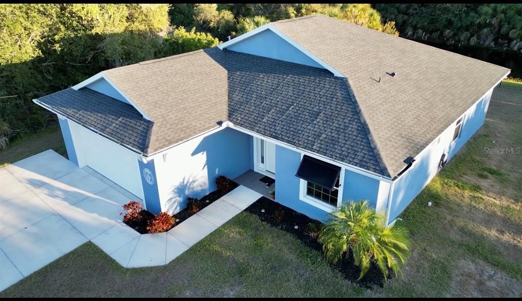 For Sale: $419,900 (3 beds, 2 baths, 1553 Square Feet)