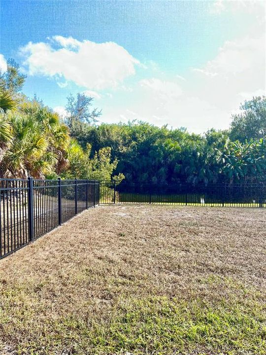 For Sale: $419,900 (3 beds, 2 baths, 1553 Square Feet)