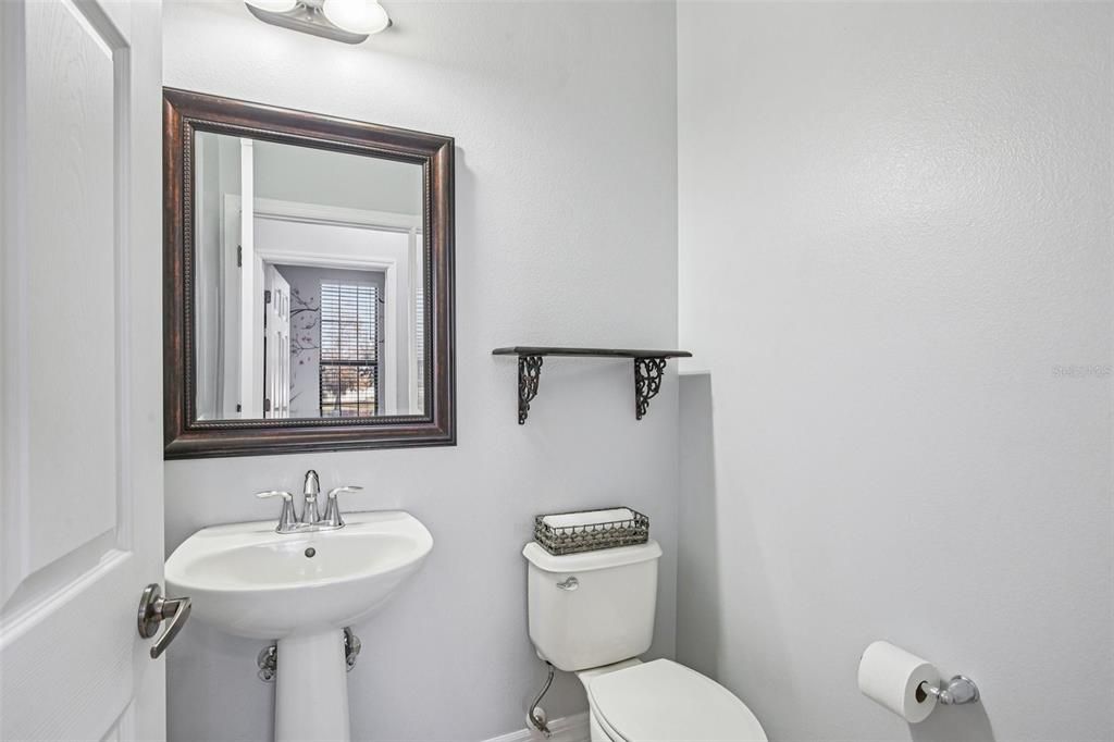 待售: $880,000 (4 贝兹, 3 浴室, 3520 平方英尺)