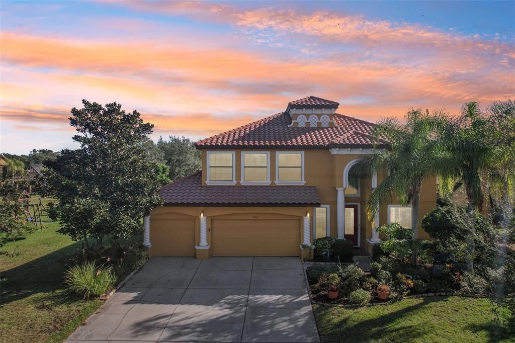 待售: $880,000 (4 贝兹, 3 浴室, 3520 平方英尺)