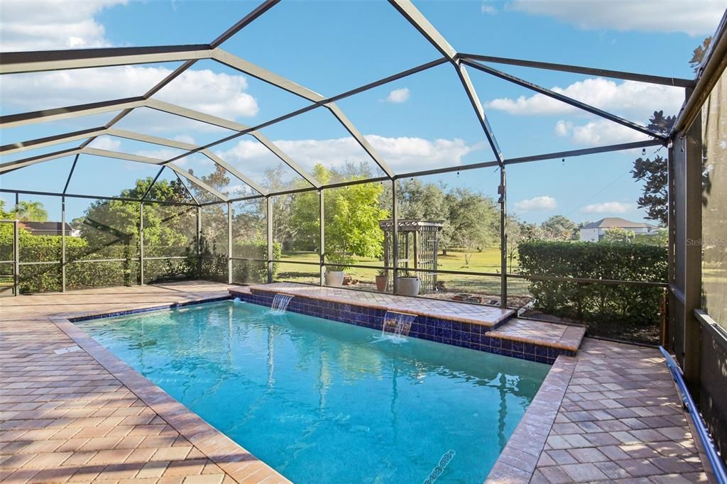 待售: $880,000 (4 贝兹, 3 浴室, 3520 平方英尺)