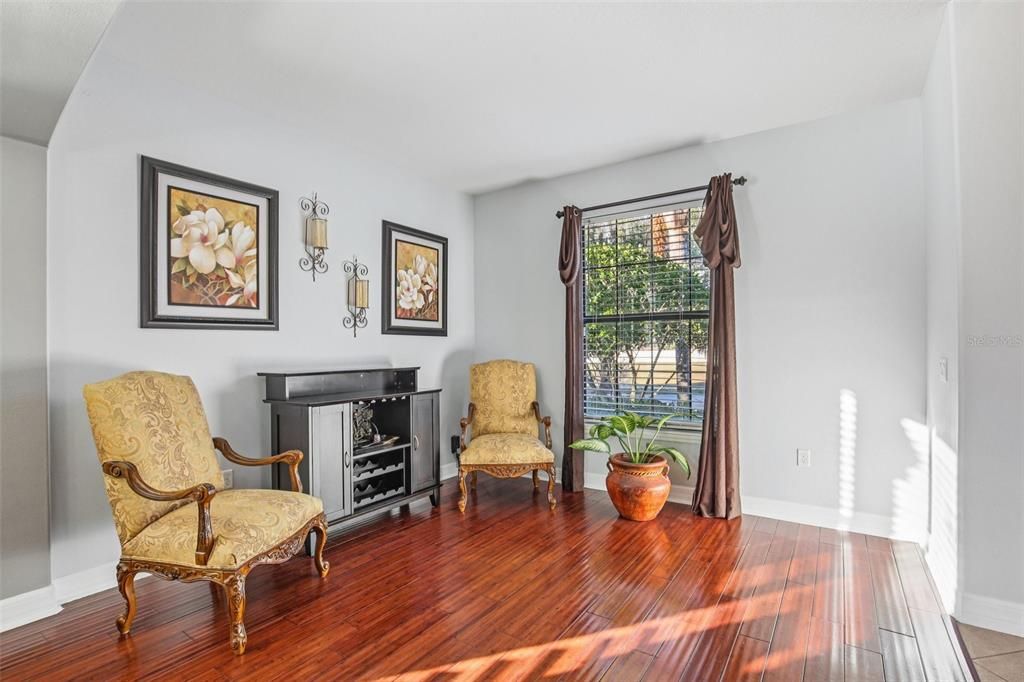 待售: $880,000 (4 贝兹, 3 浴室, 3520 平方英尺)