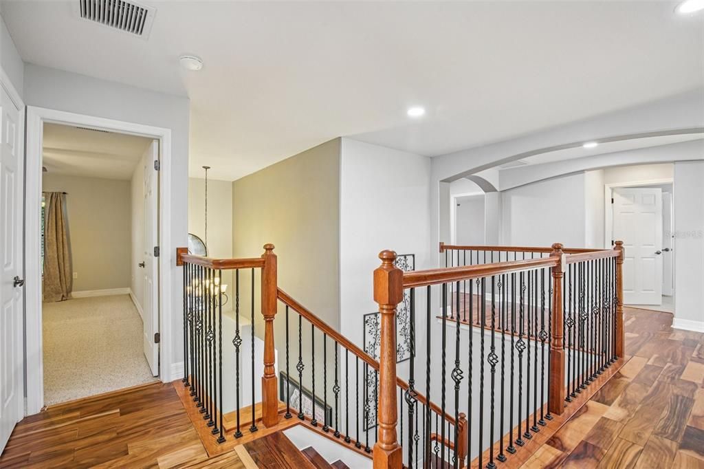 待售: $880,000 (4 贝兹, 3 浴室, 3520 平方英尺)