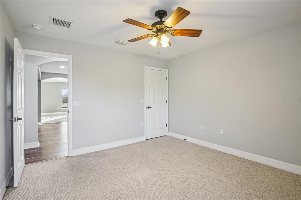 待售: $880,000 (4 贝兹, 3 浴室, 3520 平方英尺)