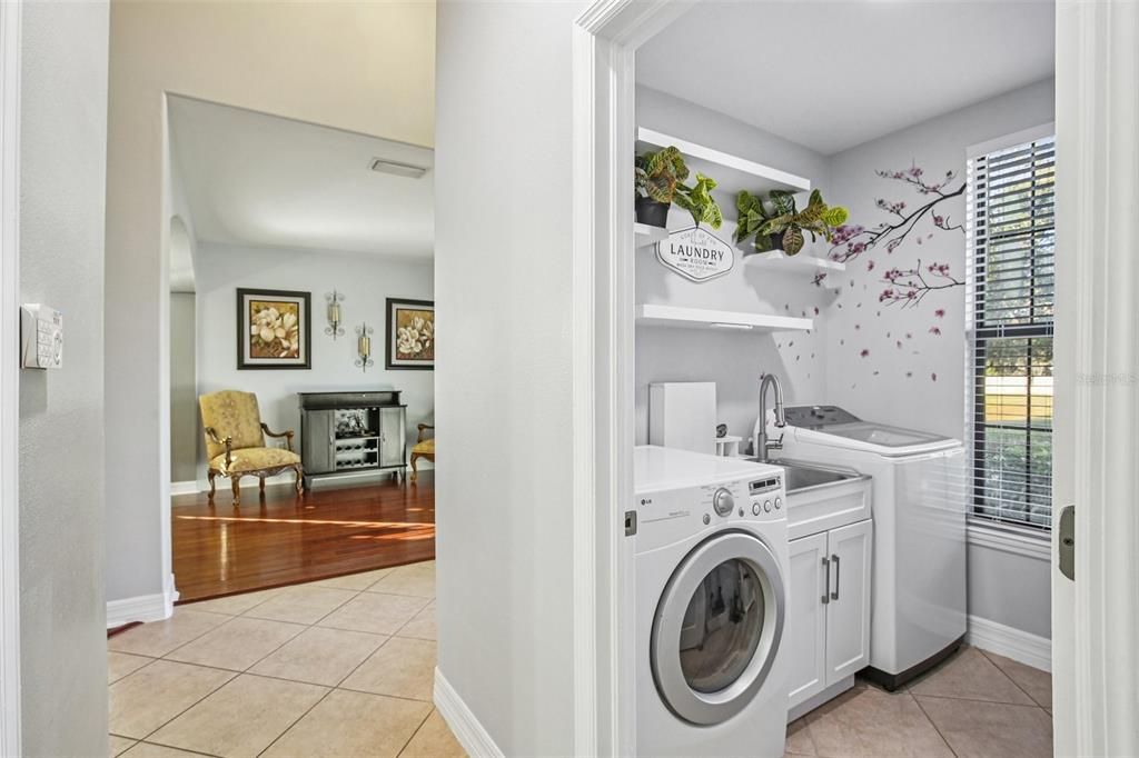 待售: $880,000 (4 贝兹, 3 浴室, 3520 平方英尺)