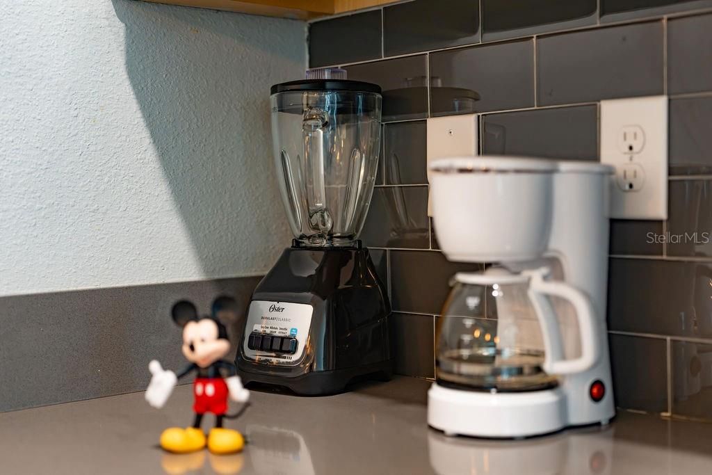 For Sale: $540,000 (5 beds, 4 baths, 2168 Square Feet)