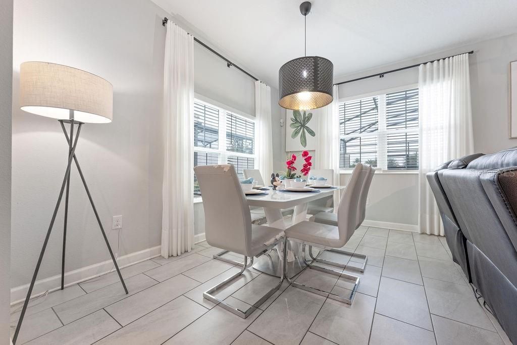 For Sale: $540,000 (5 beds, 4 baths, 2168 Square Feet)