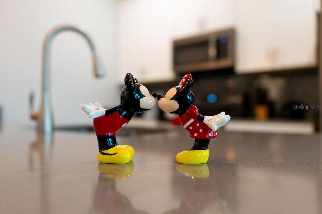 For Sale: $540,000 (5 beds, 4 baths, 2168 Square Feet)