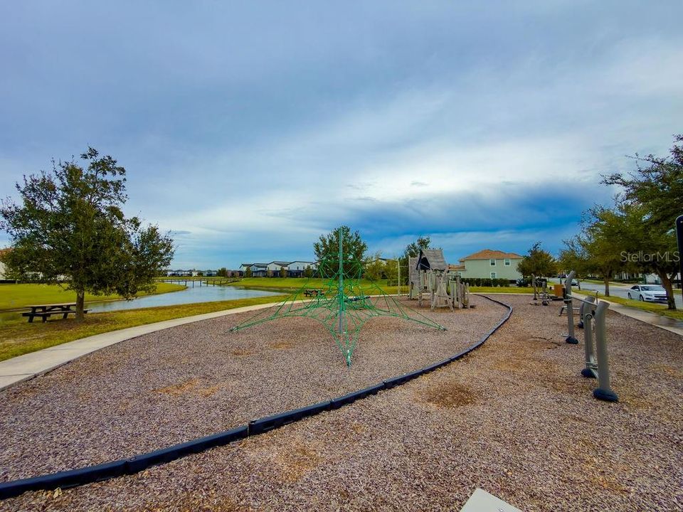 For Sale: $540,000 (5 beds, 4 baths, 2168 Square Feet)