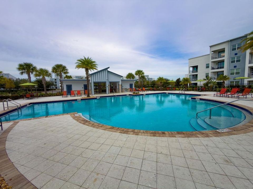 For Sale: $540,000 (5 beds, 4 baths, 2168 Square Feet)