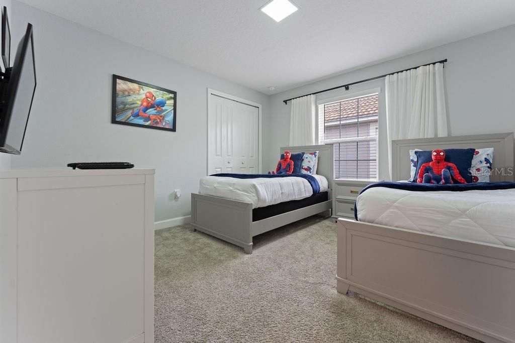 For Sale: $540,000 (5 beds, 4 baths, 2168 Square Feet)