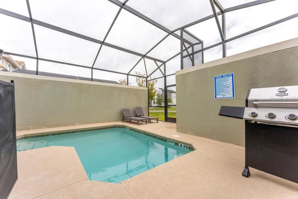 For Sale: $540,000 (5 beds, 4 baths, 2168 Square Feet)