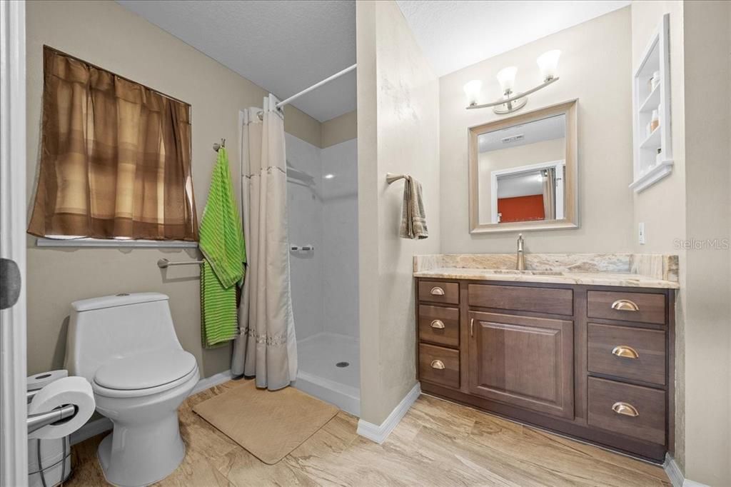 待售: $325,900 (3 贝兹, 2 浴室, 1476 平方英尺)