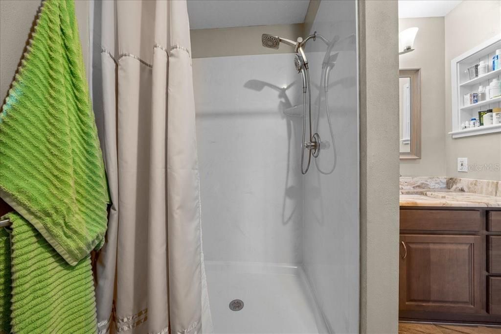 待售: $325,900 (3 贝兹, 2 浴室, 1476 平方英尺)