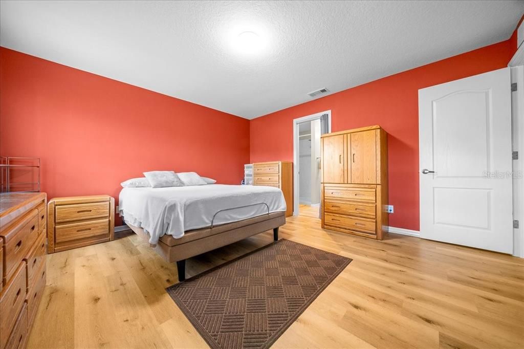 待售: $325,900 (3 贝兹, 2 浴室, 1476 平方英尺)