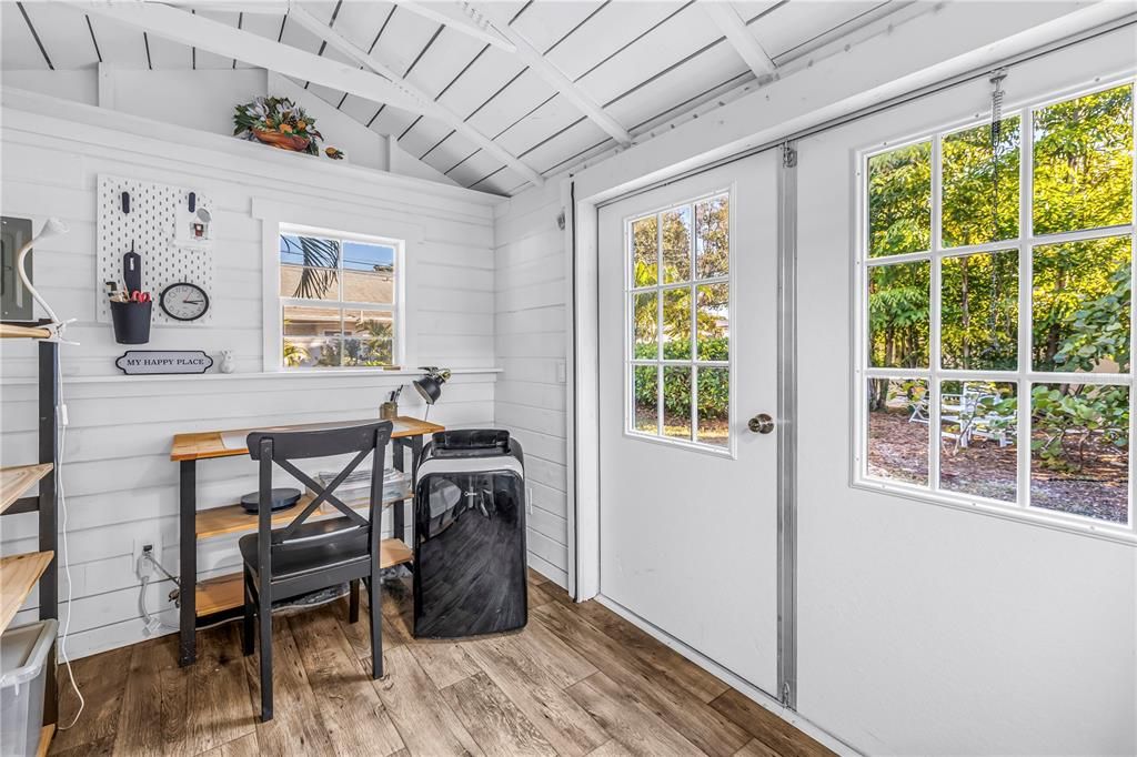 待售: $347,000 (2 贝兹, 1 浴室, 922 平方英尺)