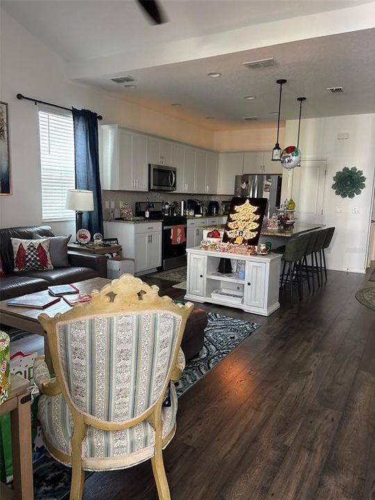 En Renta: $2,500 (2 camas, 2 baños, 1160 Pies cuadrados)