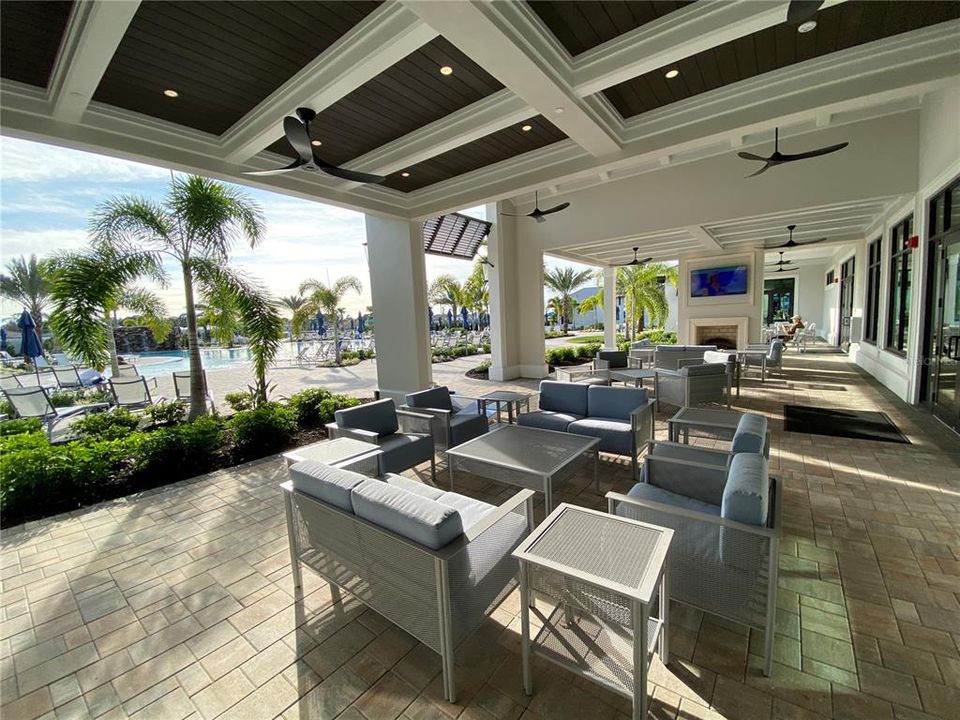 For Rent: $3,695 (5 beds, 3 baths, 2600 Square Feet)