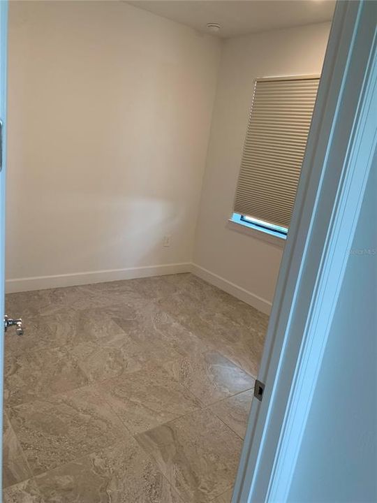 For Rent: $3,695 (5 beds, 3 baths, 2600 Square Feet)