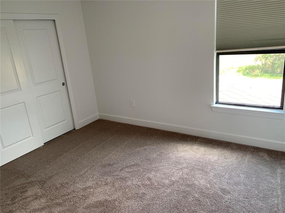 For Rent: $3,695 (5 beds, 3 baths, 2600 Square Feet)