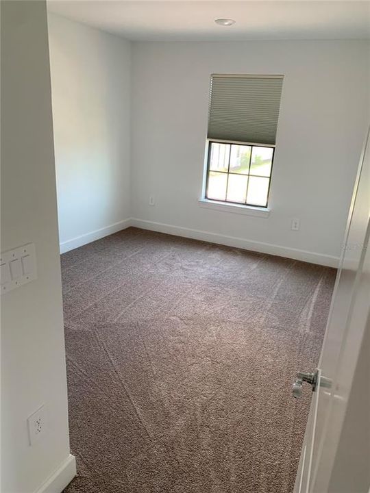 For Rent: $3,695 (5 beds, 3 baths, 2600 Square Feet)