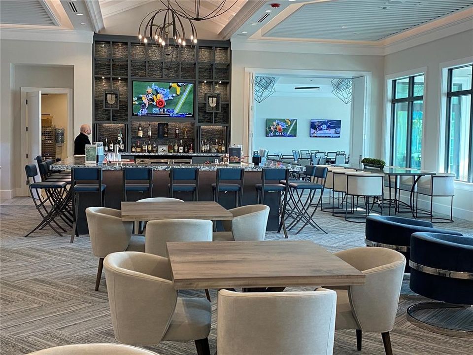 For Rent: $3,695 (5 beds, 3 baths, 2600 Square Feet)