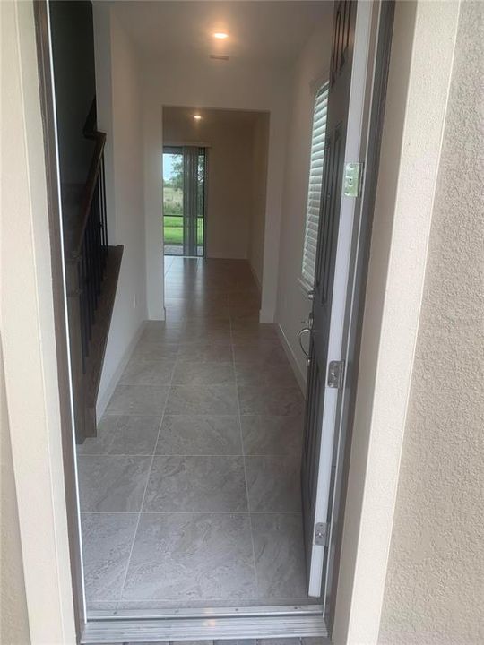 For Rent: $3,695 (5 beds, 3 baths, 2600 Square Feet)