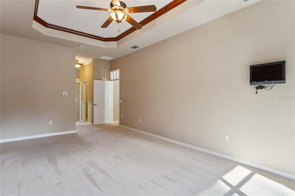 For Sale: $649,000 (4 beds, 3 baths, 2931 Square Feet)