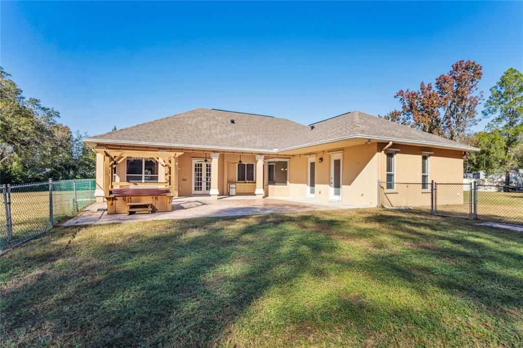 For Sale: $649,000 (4 beds, 3 baths, 2931 Square Feet)