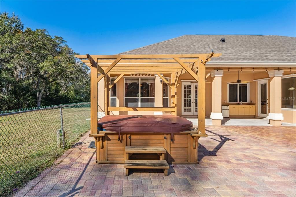 For Sale: $649,000 (4 beds, 3 baths, 2931 Square Feet)