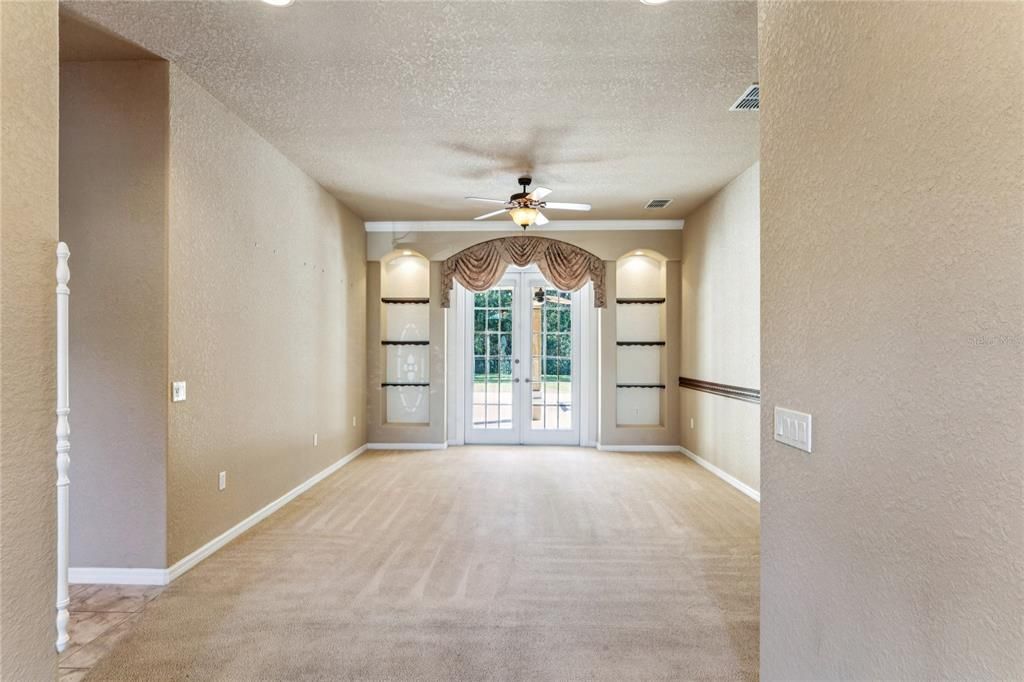 For Sale: $649,000 (4 beds, 3 baths, 2931 Square Feet)