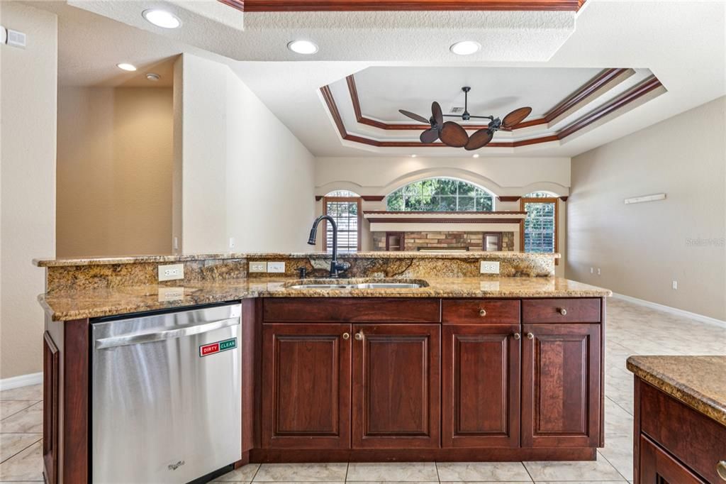 For Sale: $649,000 (4 beds, 3 baths, 2931 Square Feet)