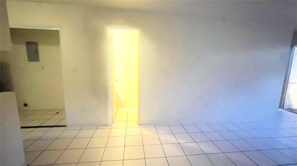 For Sale: $480,000 (8 beds, 0 baths, 3600 Square Feet)