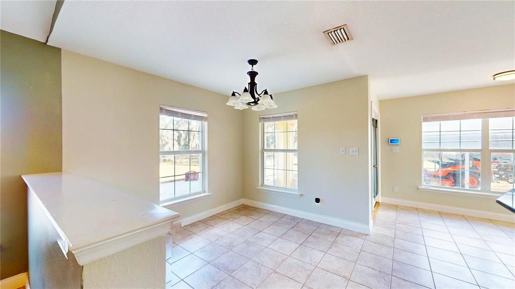 For Sale: $525,000 (2 beds, 2 baths, 1727 Square Feet)