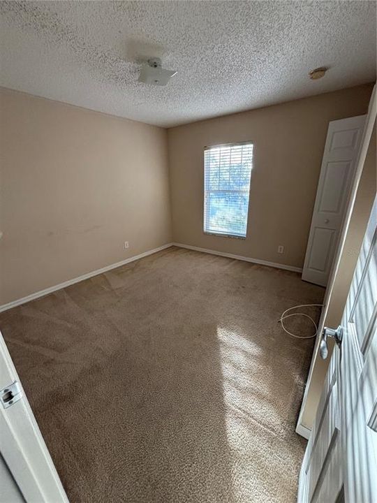 En Renta: $1,999 (3 camas, 2 baños, 1382 Pies cuadrados)