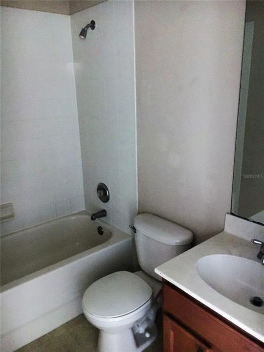 En Renta: $1,999 (3 camas, 2 baños, 1382 Pies cuadrados)