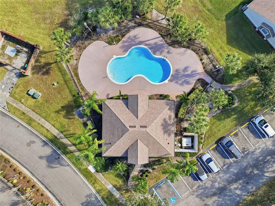 待售: $265,000 (3 贝兹, 2 浴室, 1370 平方英尺)