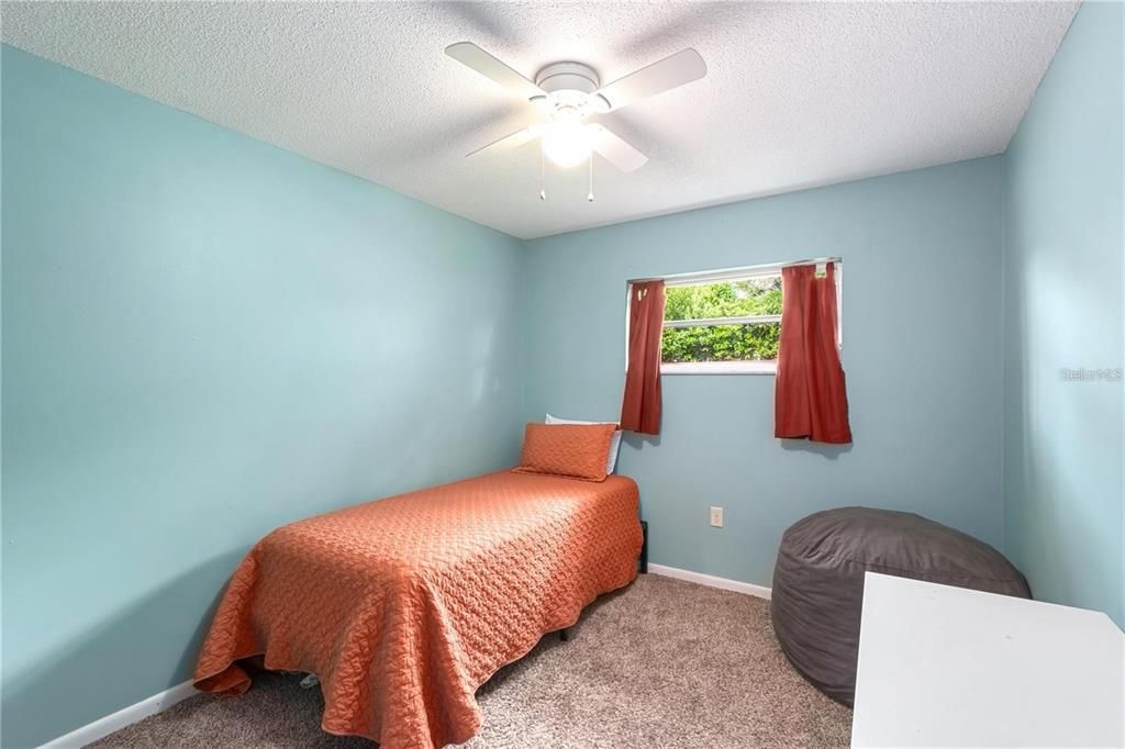 For Rent: $2,800 (3 beds, 2 baths, 2010 Square Feet)