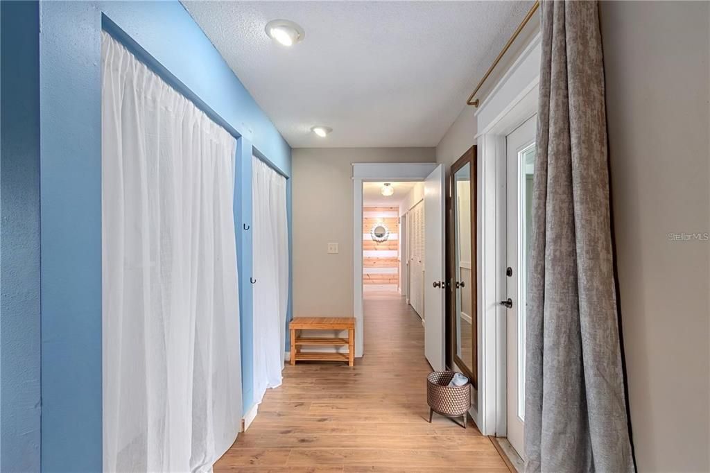 For Rent: $2,800 (3 beds, 2 baths, 2010 Square Feet)