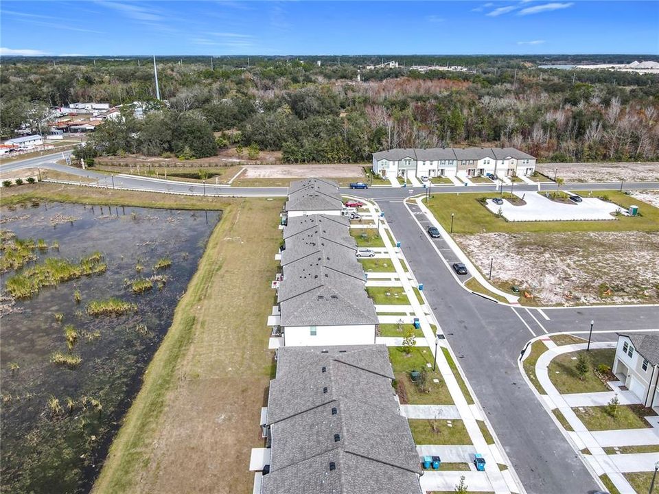 For Rent: $2,000 (3 beds, 2 baths, 1422 Square Feet)