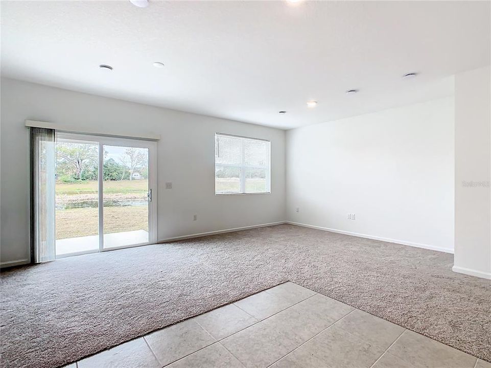 For Rent: $2,000 (3 beds, 2 baths, 1422 Square Feet)