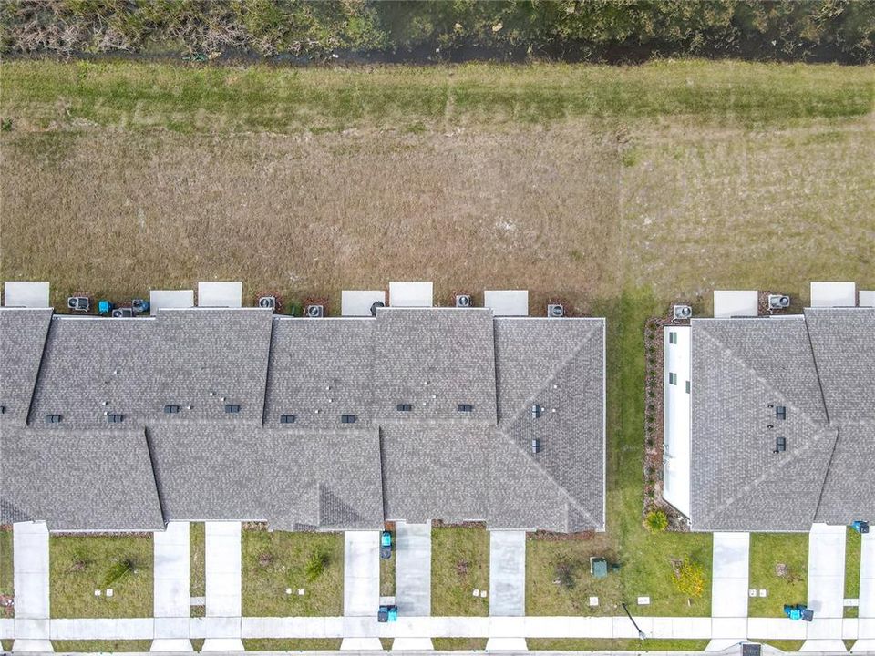 For Rent: $2,000 (3 beds, 2 baths, 1422 Square Feet)