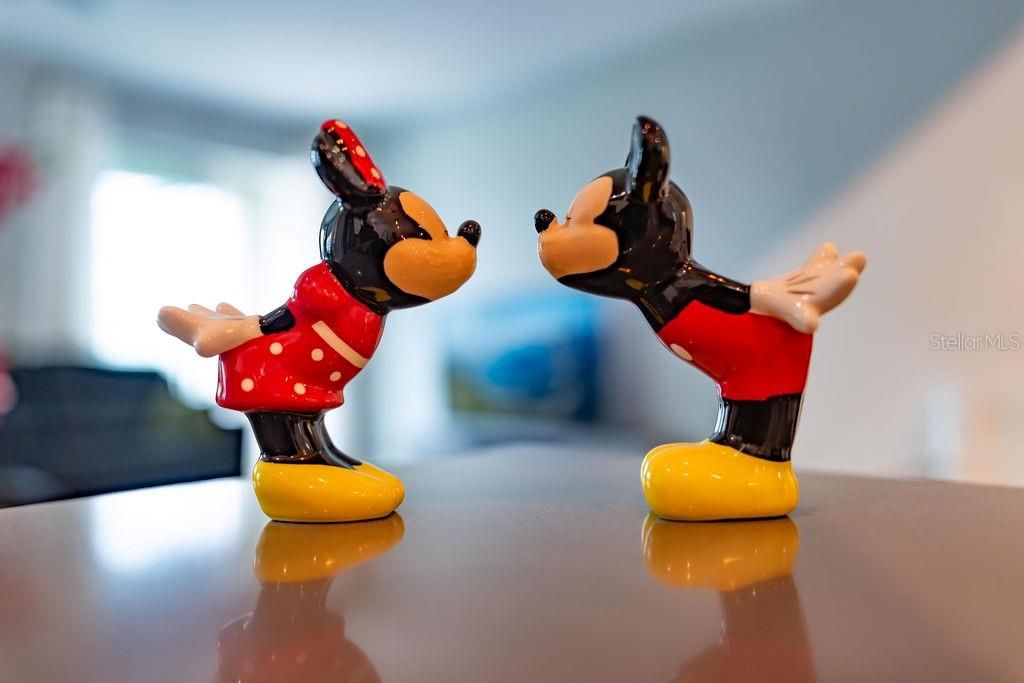 出租: $3,200 (5 贝兹, 4 浴室, 2168 平方英尺)