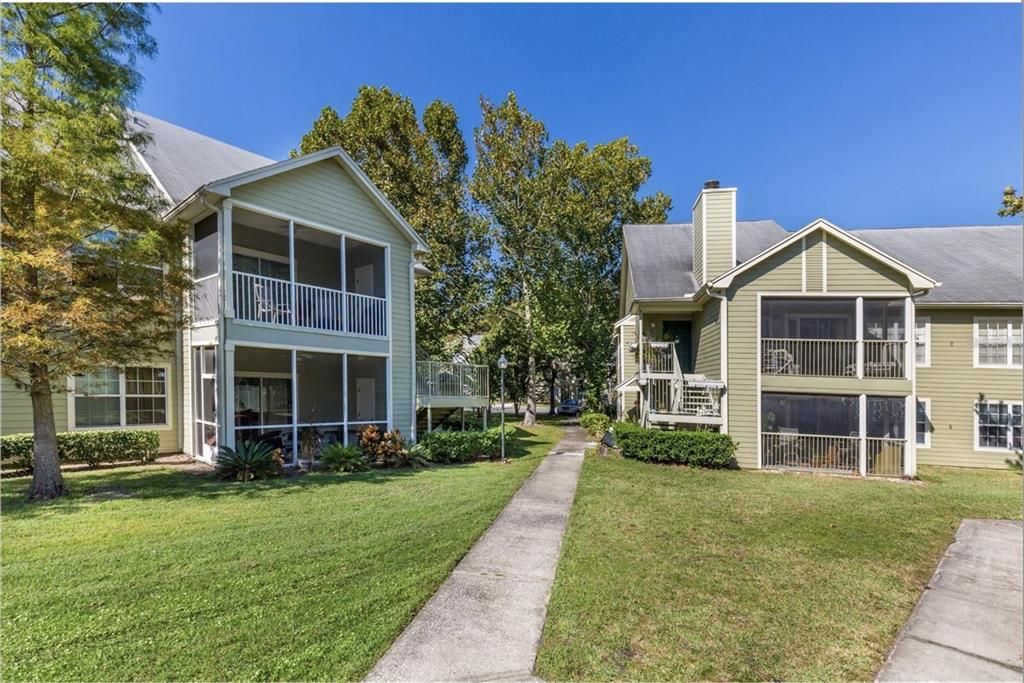 For Sale: $139,900 (1 beds, 1 baths, 847 Square Feet)