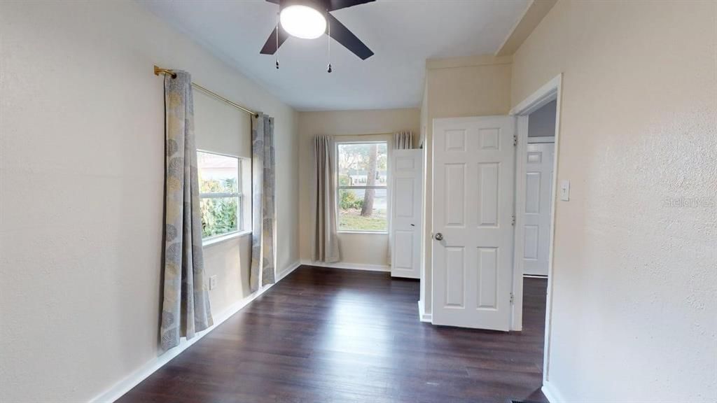 For Rent: $1,800 (3 beds, 2 baths, 1346 Square Feet)